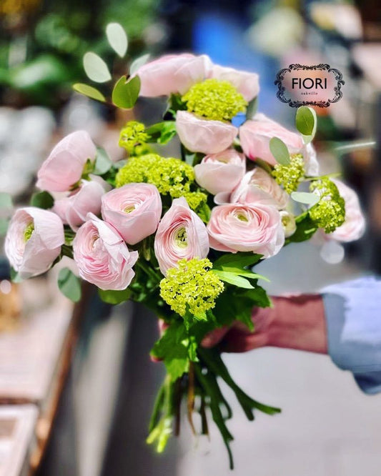 FIORI Oakville Florist Flower store shop online delivery Oakville, Burlington, Mississauga, Milton, Toronto Hamilton