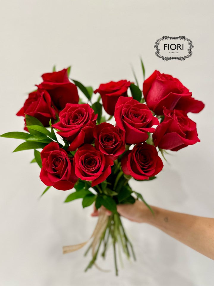 12 red rose bouquet order online same day delivery Oakville, Burlington Mississauga. FIORI Oakville best florist near me