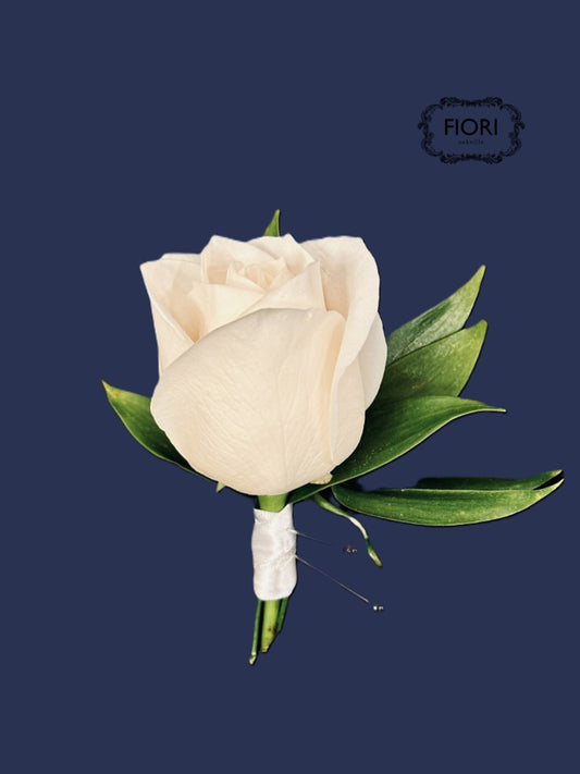 ROSE BOUTONNIÈRE