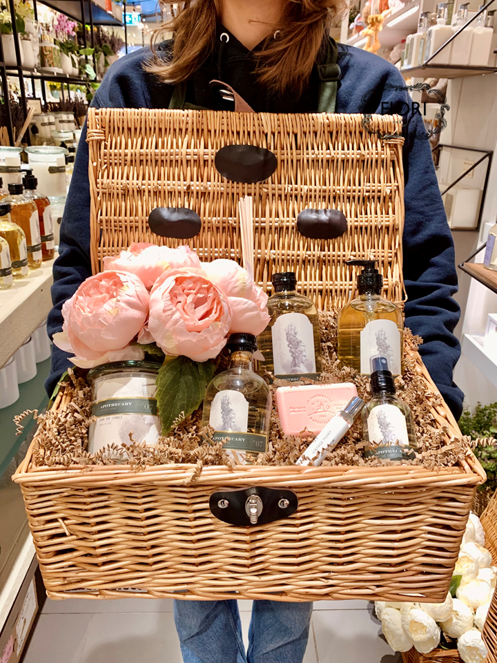 The Peony Garden Hamper - A Vintage Mother’s Day Escape