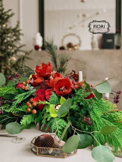 Season's Greetings - Luxury Christmas Centrepiece