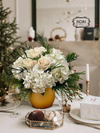 The Holiday Metropolitan