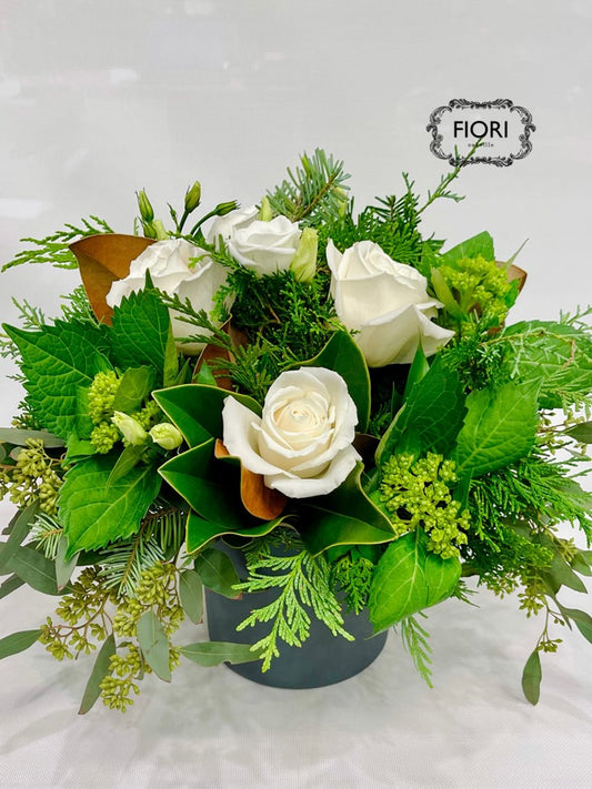 Order Christmas Flowers online delivery Green Arrangement - FIORI Oakville Best Florist