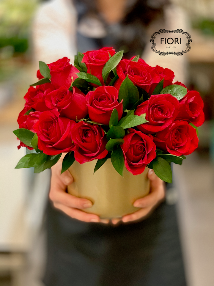 Send Valentines Day Red Roses Flowers - Order online Toronto Oakville Burlington Mississauga delivery. Best Florist flower shop